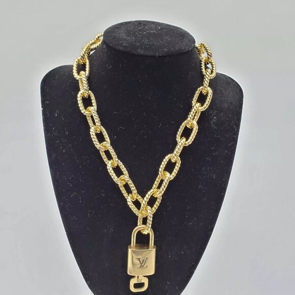 Louis Vuitton Jewelry - Authentic Louis Vuitton Lock & Key with Unbranded Gold Plated Chain Necklace
